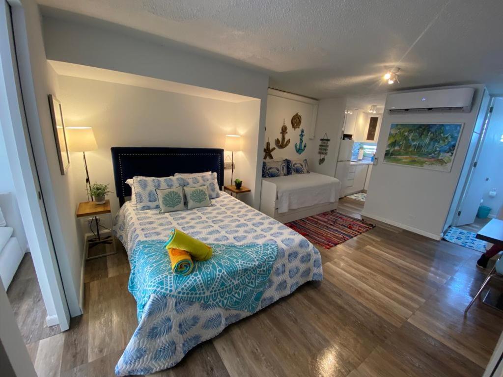 Kasa Ocean Breeze Beachfront Condo Pool San Juan Zewnętrze zdjęcie